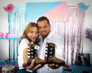 ¡ Muchas Felicidades !